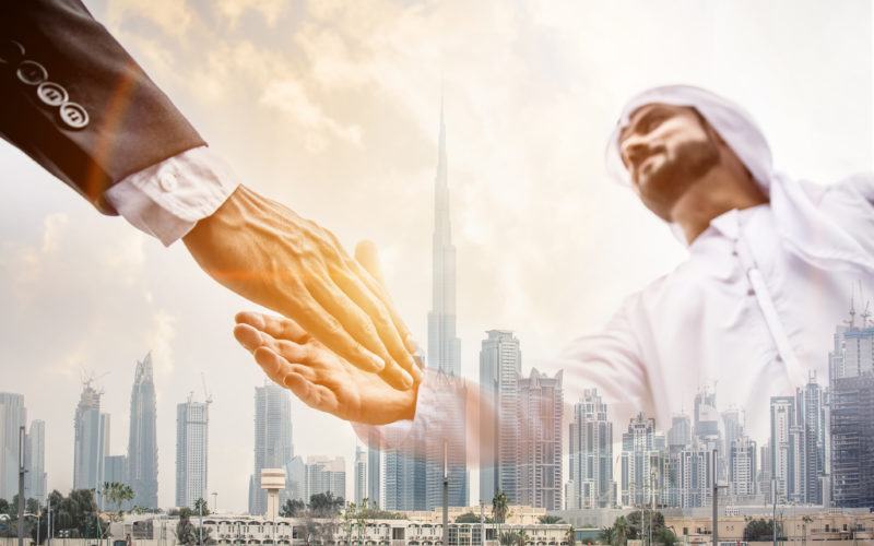 how-to-get-a-job-in-uae-best-time-to-come-to-uae-for-a-job-hunting