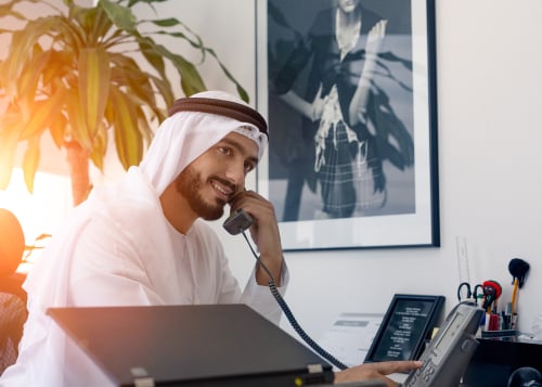 8 أشخاص يمكنهم مساعدتك في الحصول على وظيفة أحلامك في الإمارات
