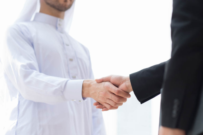 كيف تحصل على وظيفة في الإمارات خلال شهر رمضان؟د.جوب